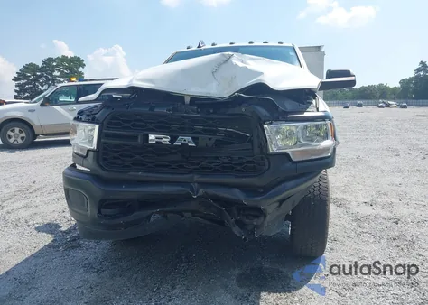 2022 Ram 3500 Chassis Tradesman/Slt from USA, damaged, VIN 3C7WRCAJ5NG241583